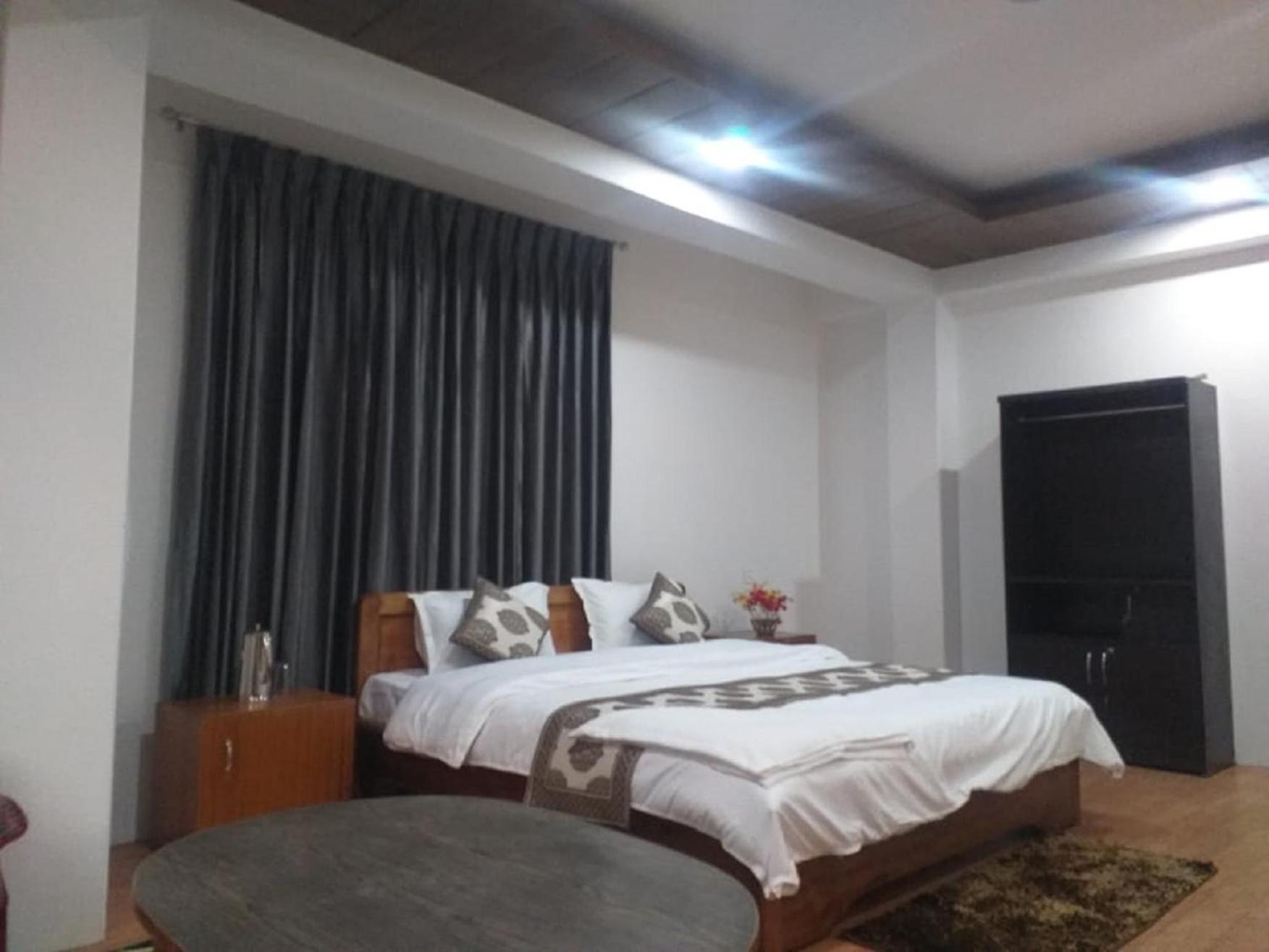 Silk Route Lingtam Resort Eksteriør bilde